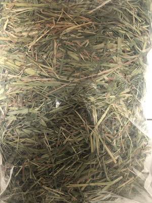 New Batch Meadow and Rye Mix Hay 1.5kg 