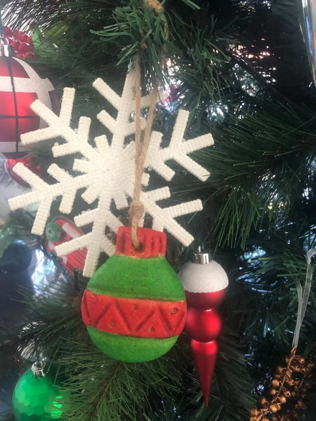 Christmas Bauble Chewy Toy