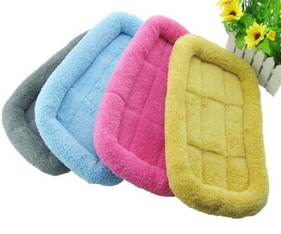 Relaxing Bed for small animal 2 sizes 3 colours