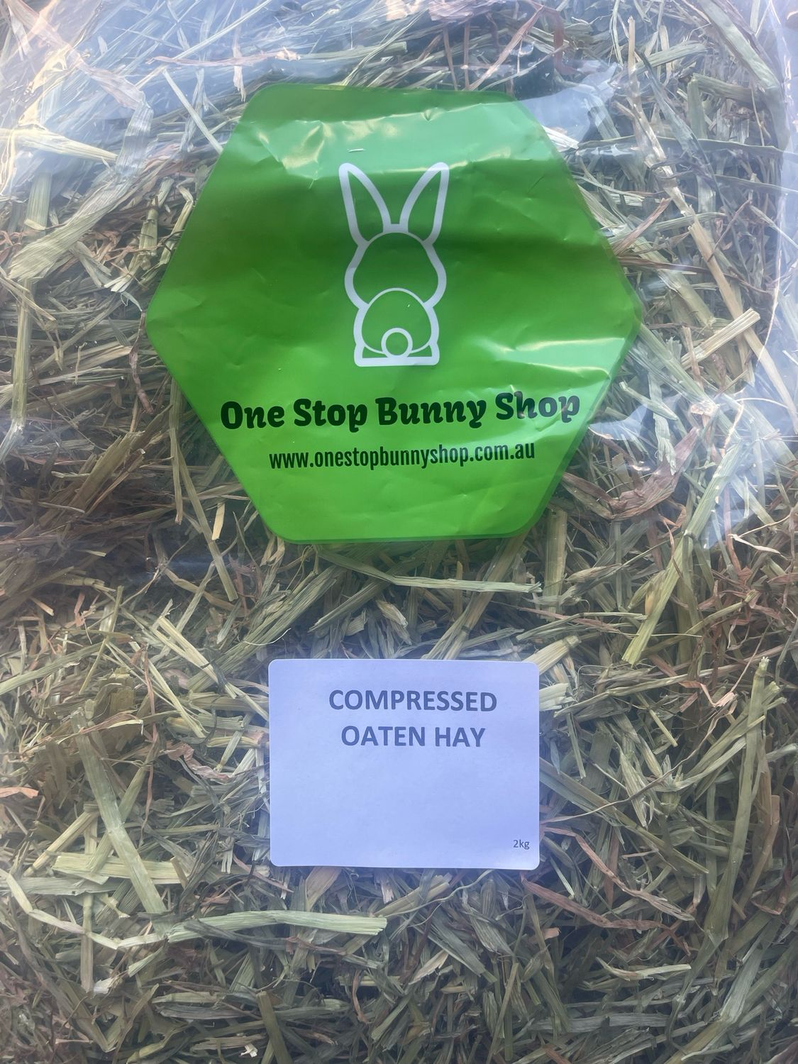 New Batch Compressed Oaten Hay 2kg (less than 90% Green)