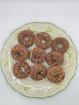 Strawberry Hay Blend Donuts (9pcs)