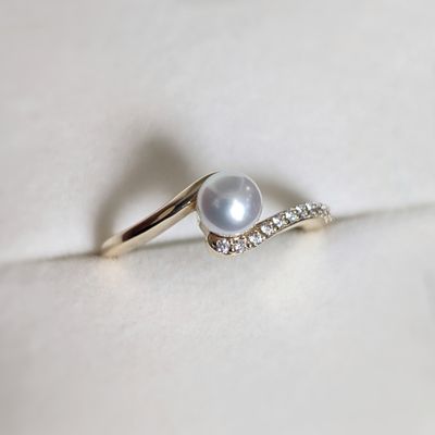 Luminous Albany Akoya Bypass Ring