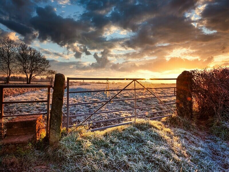 Frosty morning, over Nailsea/Tickenham moors.