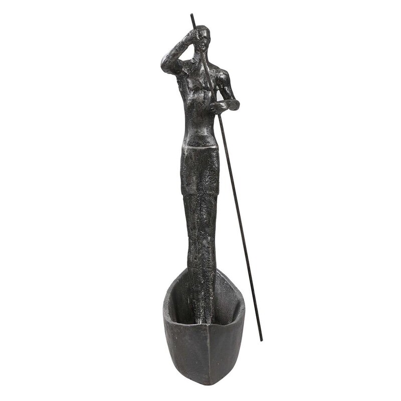 PUNTING SCULPTURE