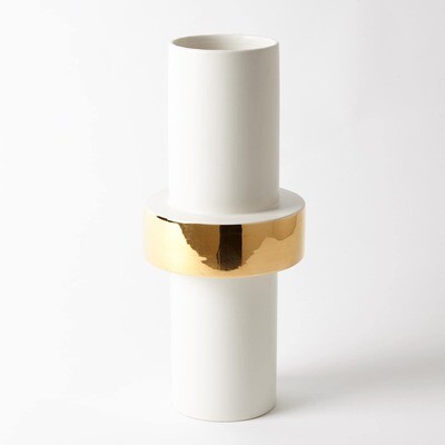 GOLD RING VASE-MID