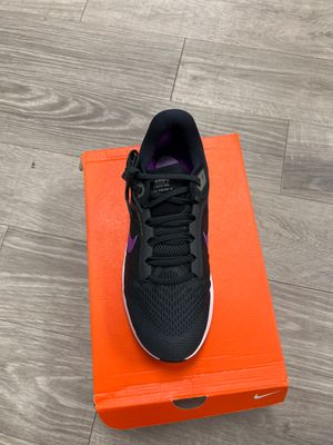 Air Zoom Structure 24 &#39;Anthracite Vivid Purple&#39;