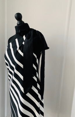 Beaubaileyrose 1 Shoulder Print Dress - Blk/wht - Hire 