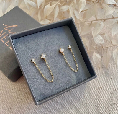 Little Nell - Diamanté Chain Stud Earrings - Pair