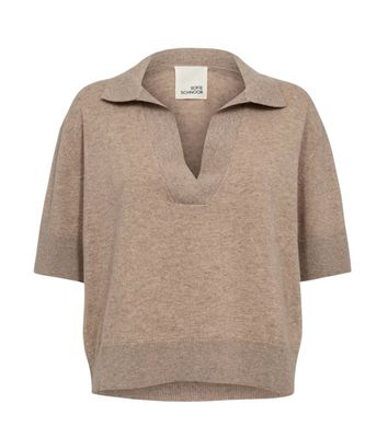 KNITWEAR