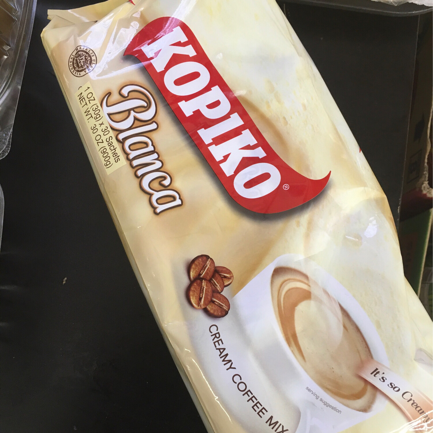 Kopiko Blanca / White Coffee 900 grams (30 Sachets)