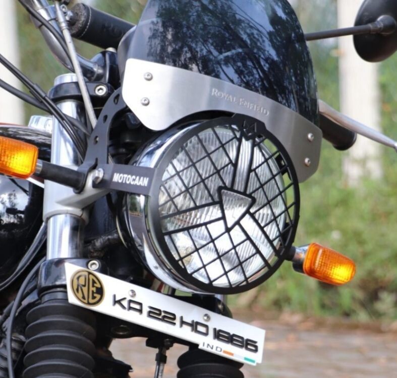 Griglia faro Interceptor 650