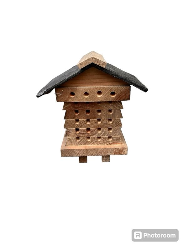 Gardman Solitary Bee Hive