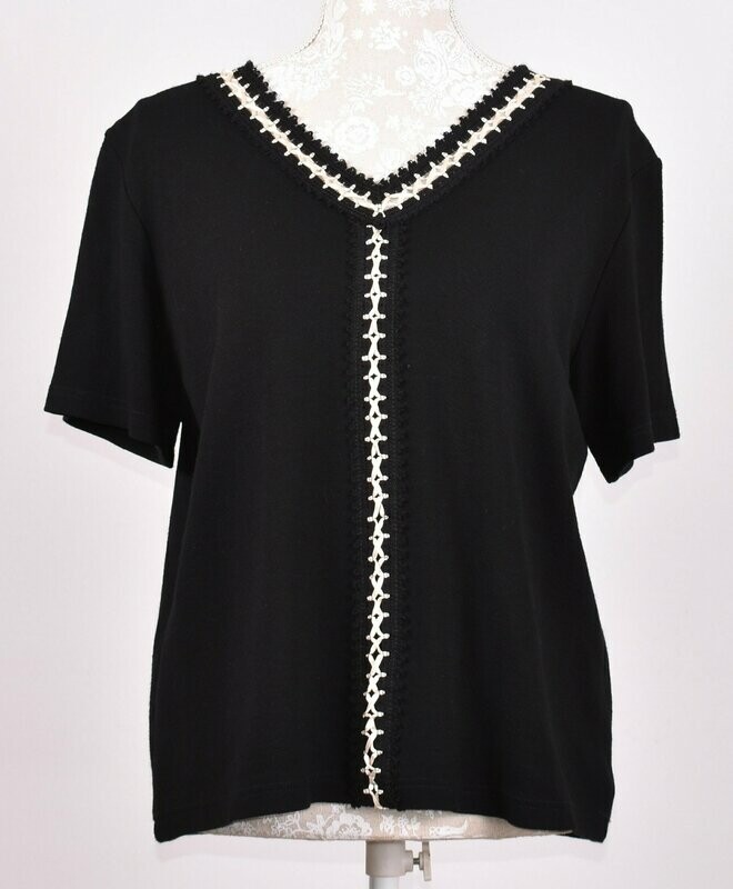 Black Short Sleeved Top