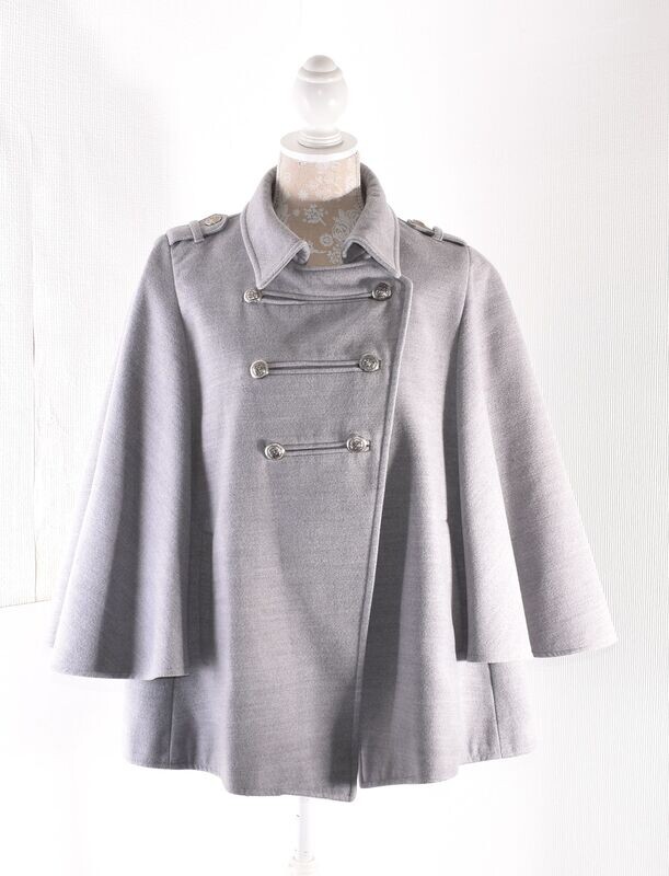 Retro Light Grey Poncho by DOROTHY PERKINS