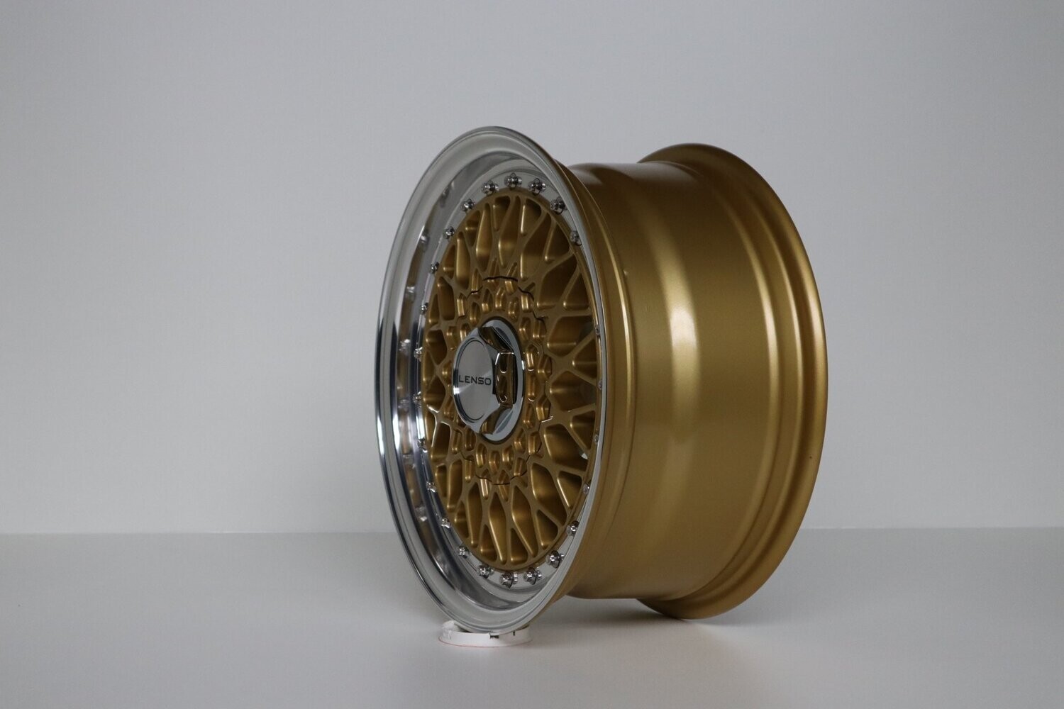 Lenso BSX 7 x 15 mit Tüv in Gold