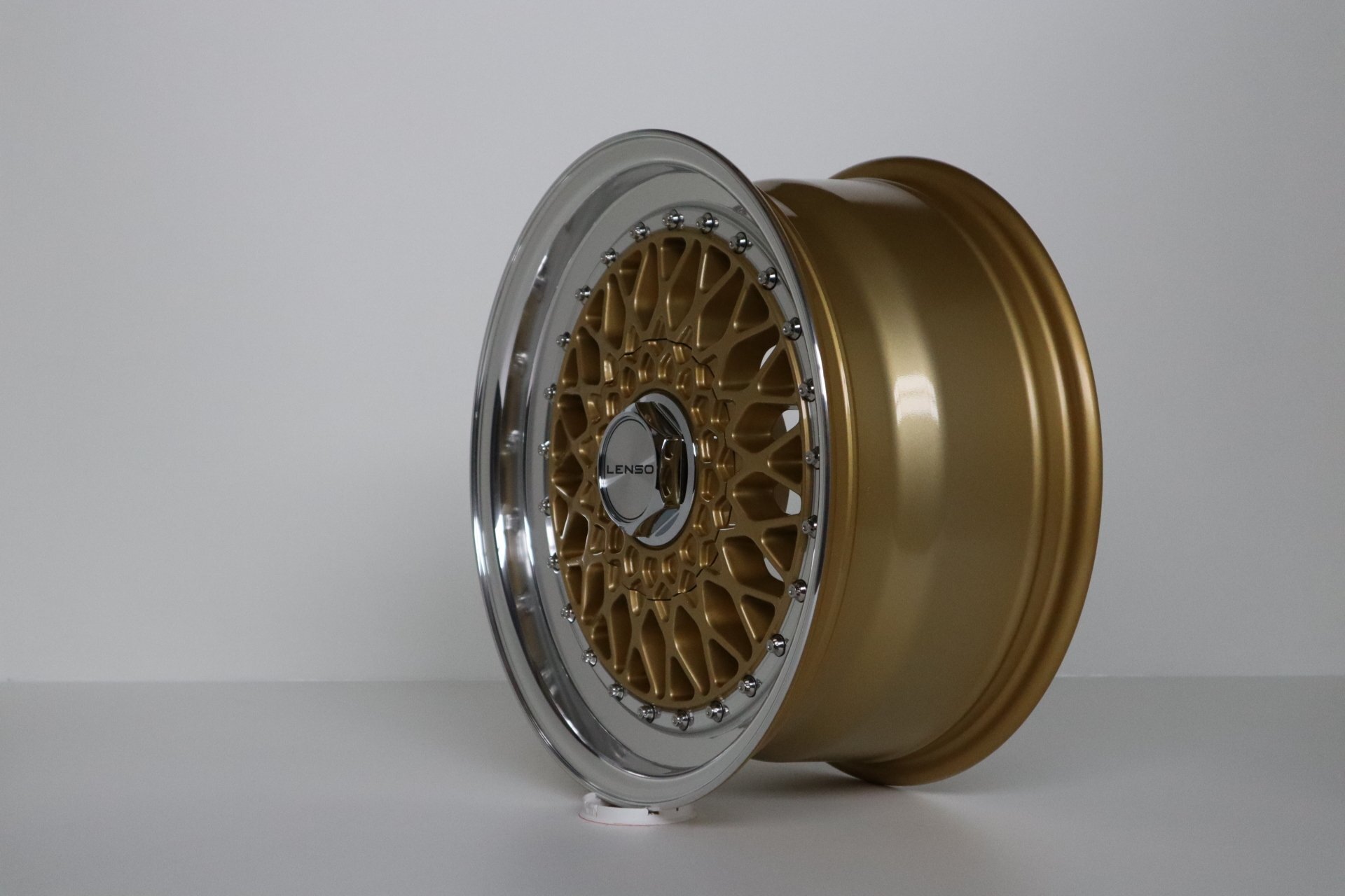 Lenso BSX 7,5x16 LK 4x100 ET25 mit Tüv in Gold