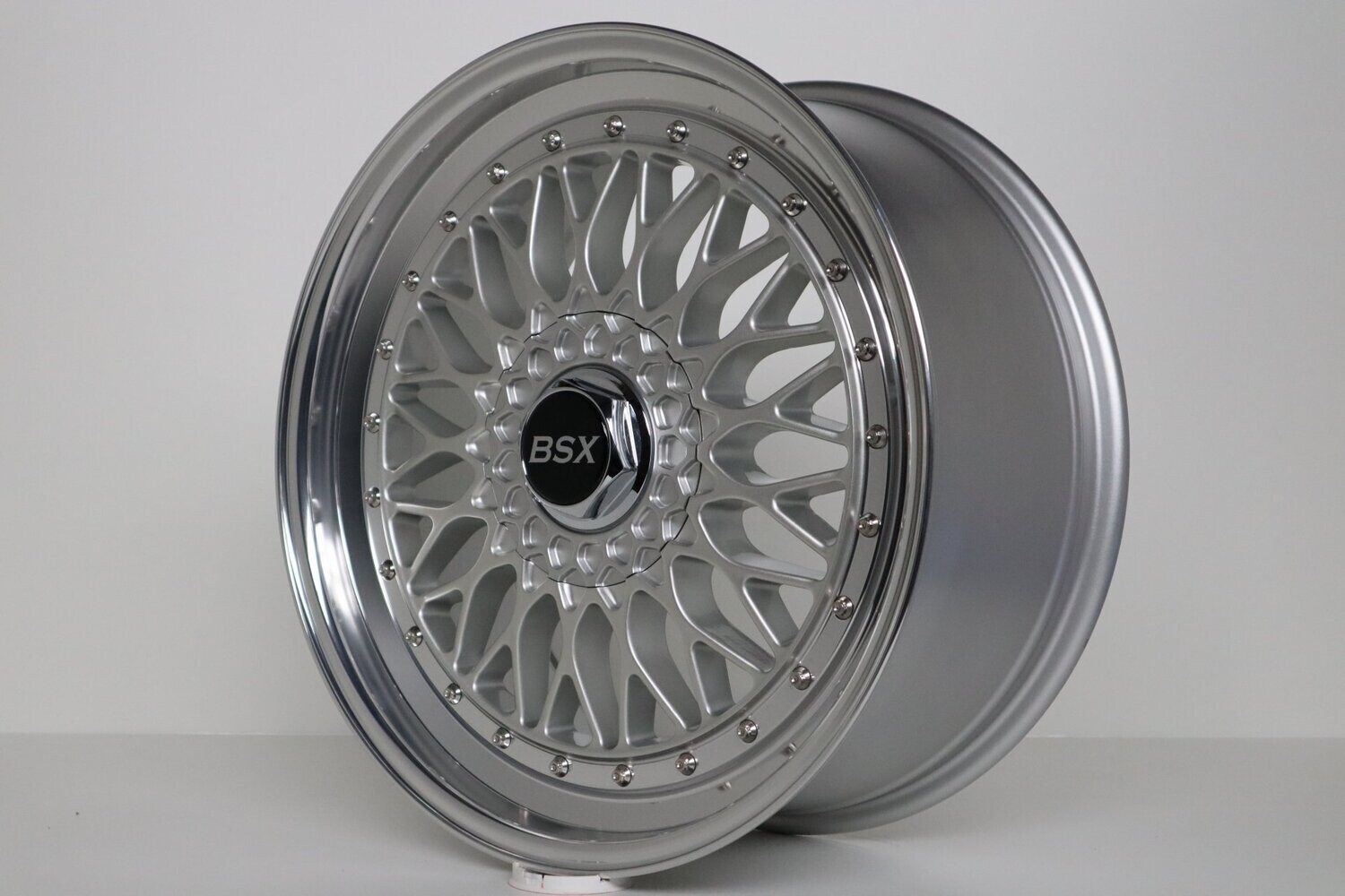 Lenso BSX 8,5x19 ET45 Satz LK 5x112 Silber