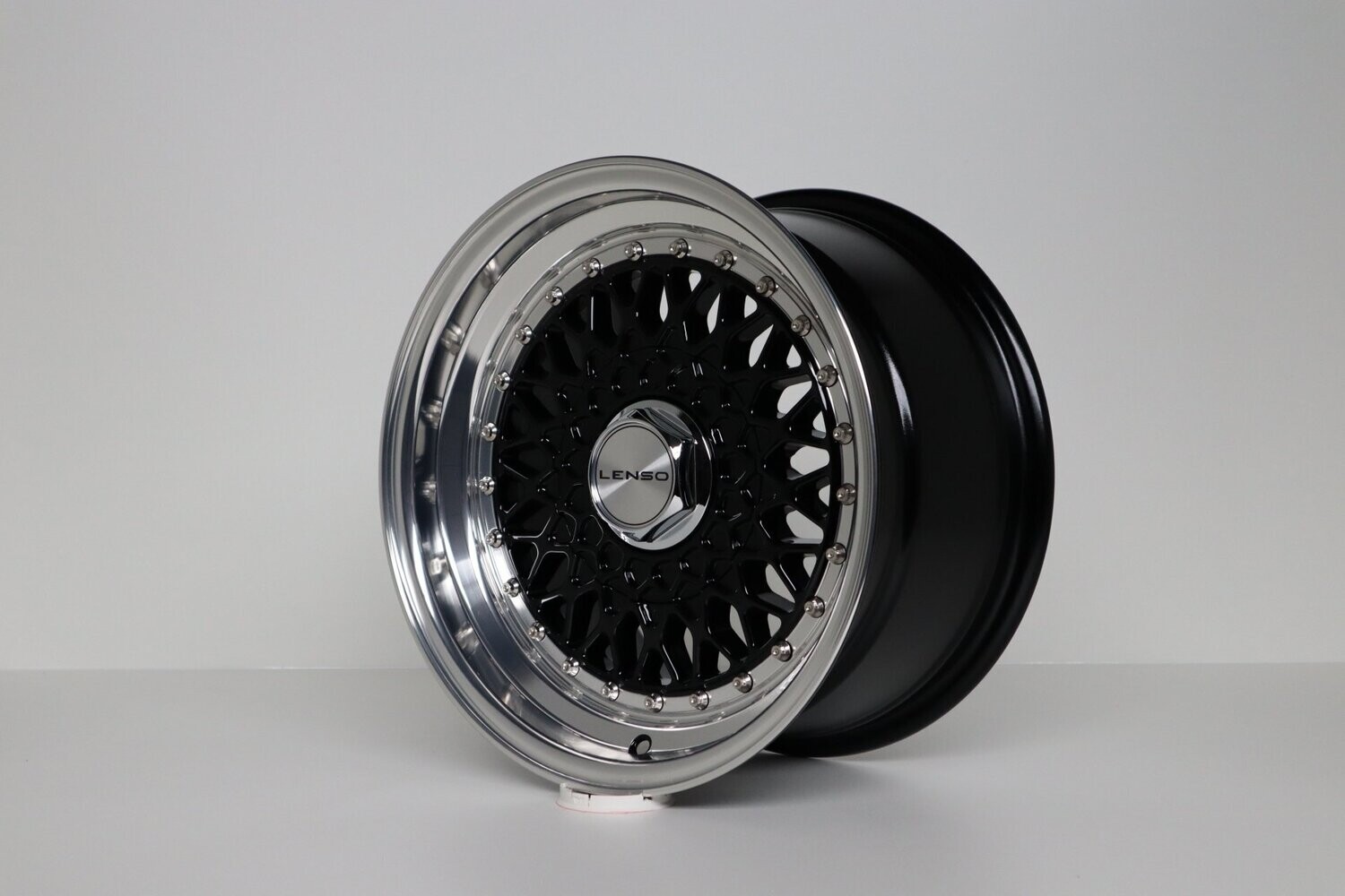 Lenso BSX 8x15 LK 4x100 mit Tüv in Schwarz