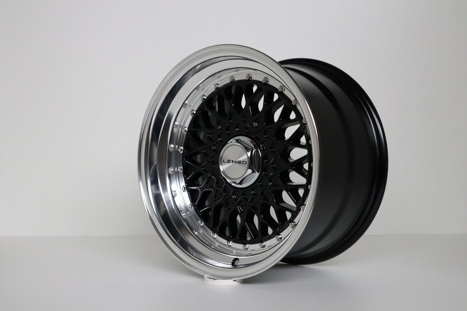 Lenso BSX 9x16 Satz mit Teilegutachten in Schwarz
