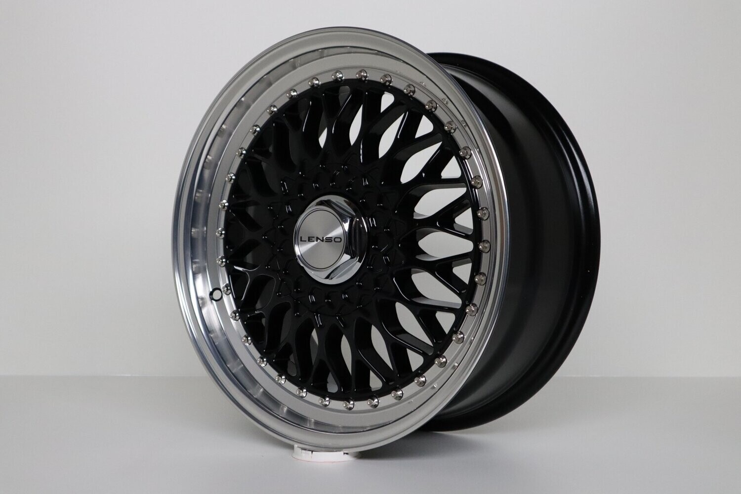 Lenso BSX 7,5x17 ET35 LK 5x112 mit Tüv in Schwarz