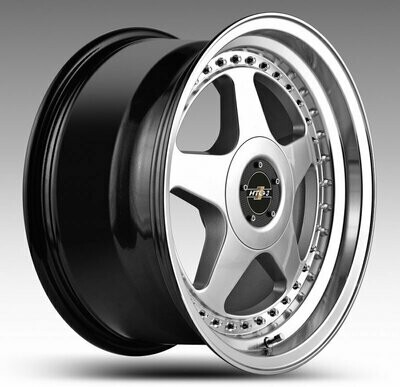 HTG 3 8,5x17 ET30 LK4x100/4x108 in Silber HTG 3 8,5x17 ET30 LK4x100/4x108 in Silber