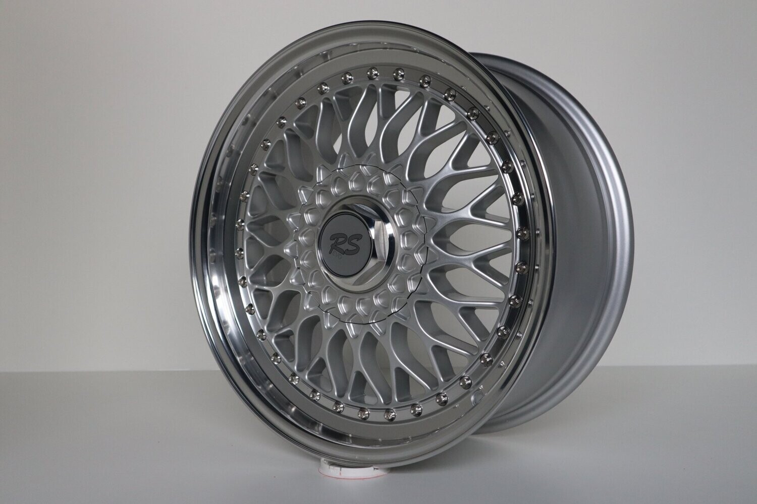 BSX RS Limited 7,5x17 ET35 LK 5x120mit Tüv in Silber