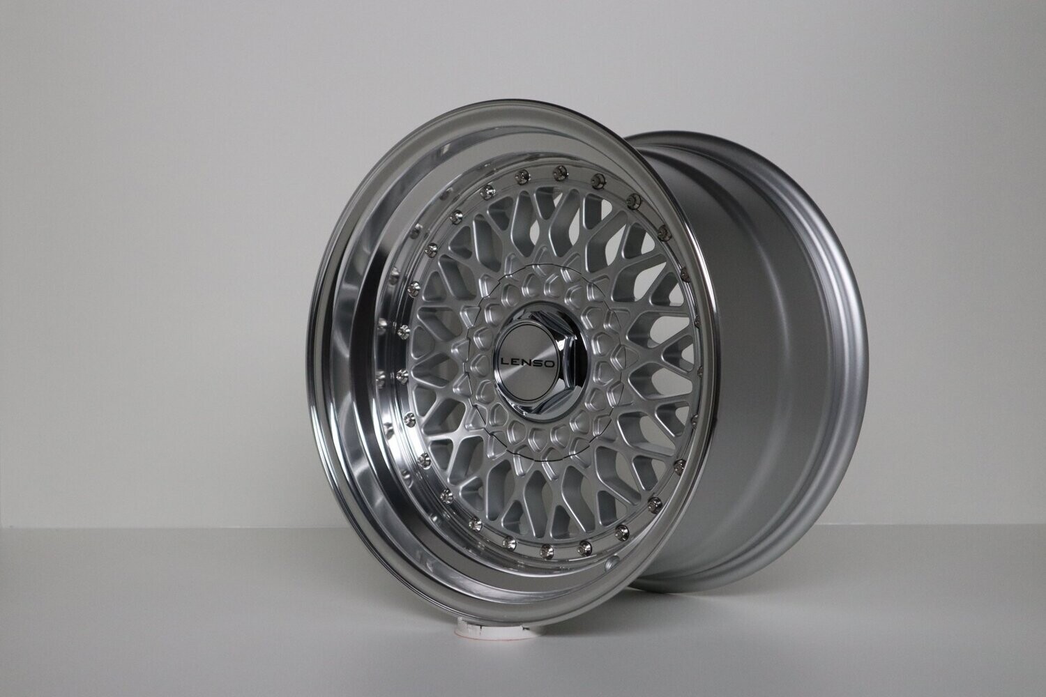 Lenso BSX 9x16 Satz mit Teilegutachten in Silber