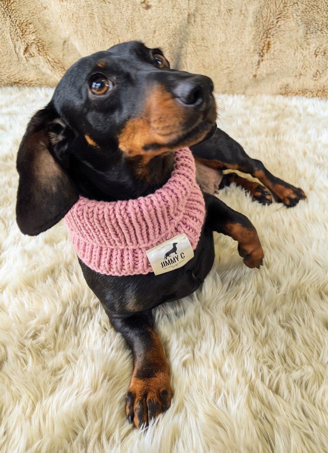 Cable knit Dachshund Snood (Rose Pink)
