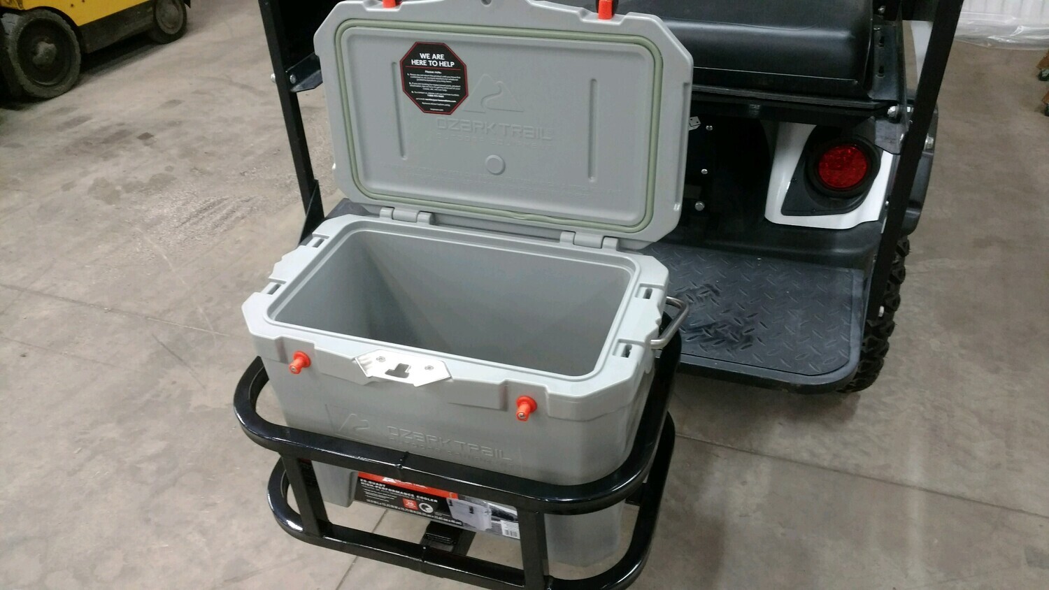 Igloo 30 Qt Cooler Carrier