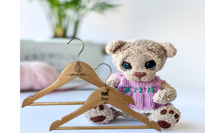 Child&#39;s Personalized Clothes Hanger
