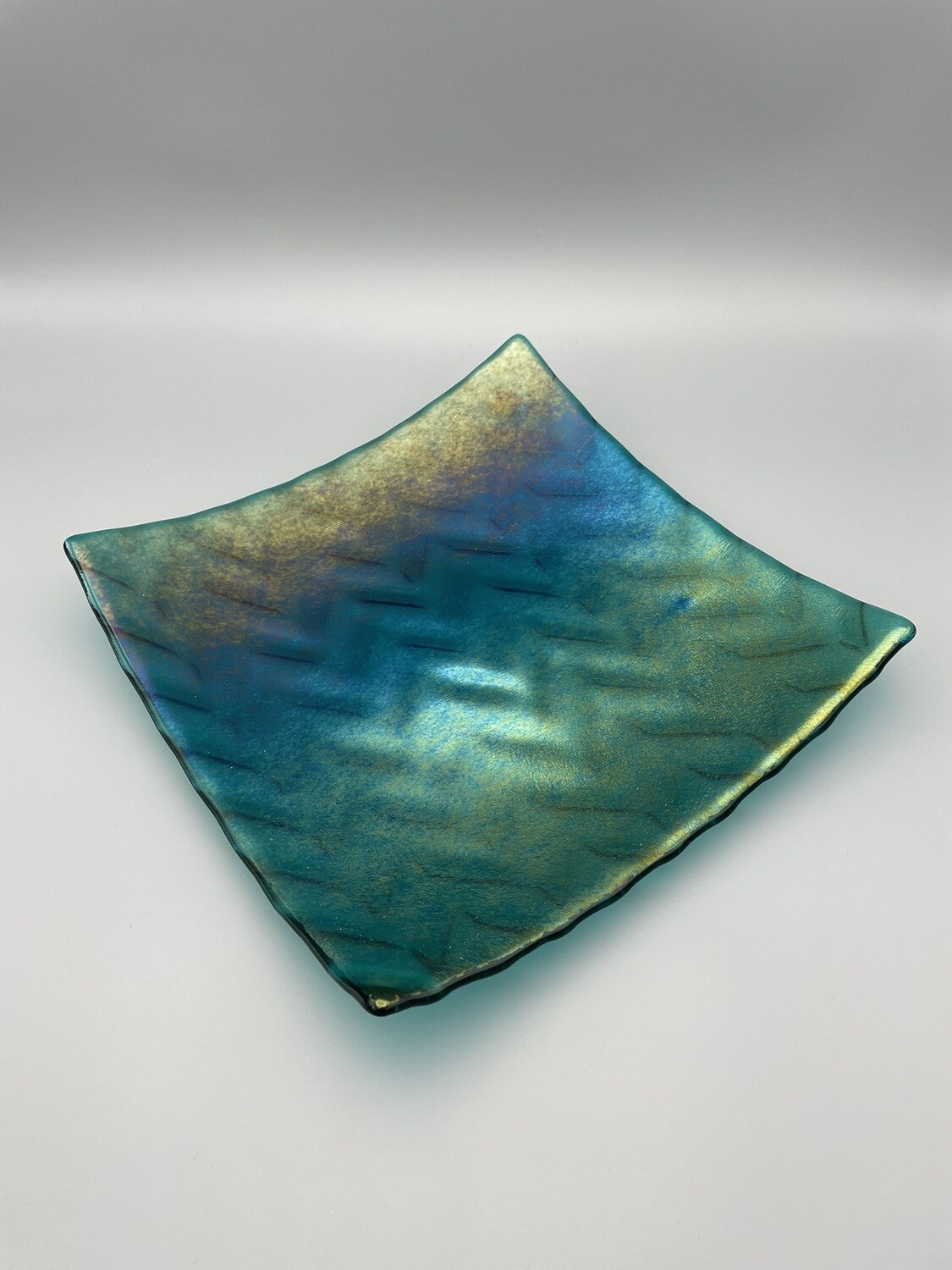 IRIDIZED Herringbone Peacock 10-inch Platter