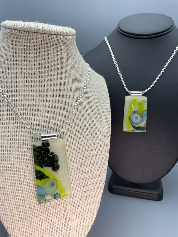 Best Friends Kiln-Formed Fused Glass Pendants (A)