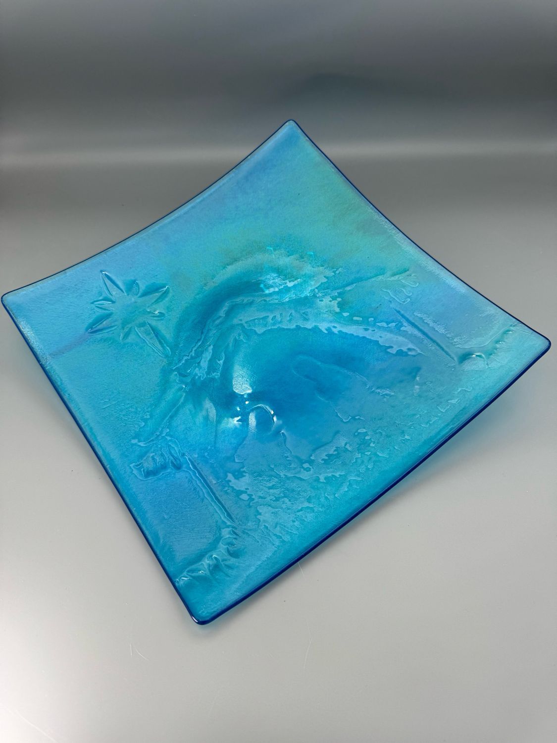 Nativity Platter in Turquoise with Rainbow Shimmer