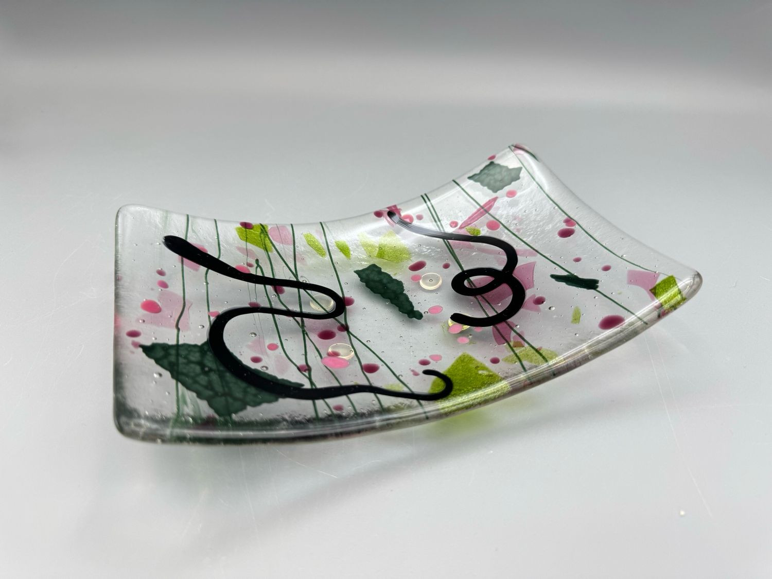 &#39;Wicked&#39; Inspired Sloped Dish (v2)
