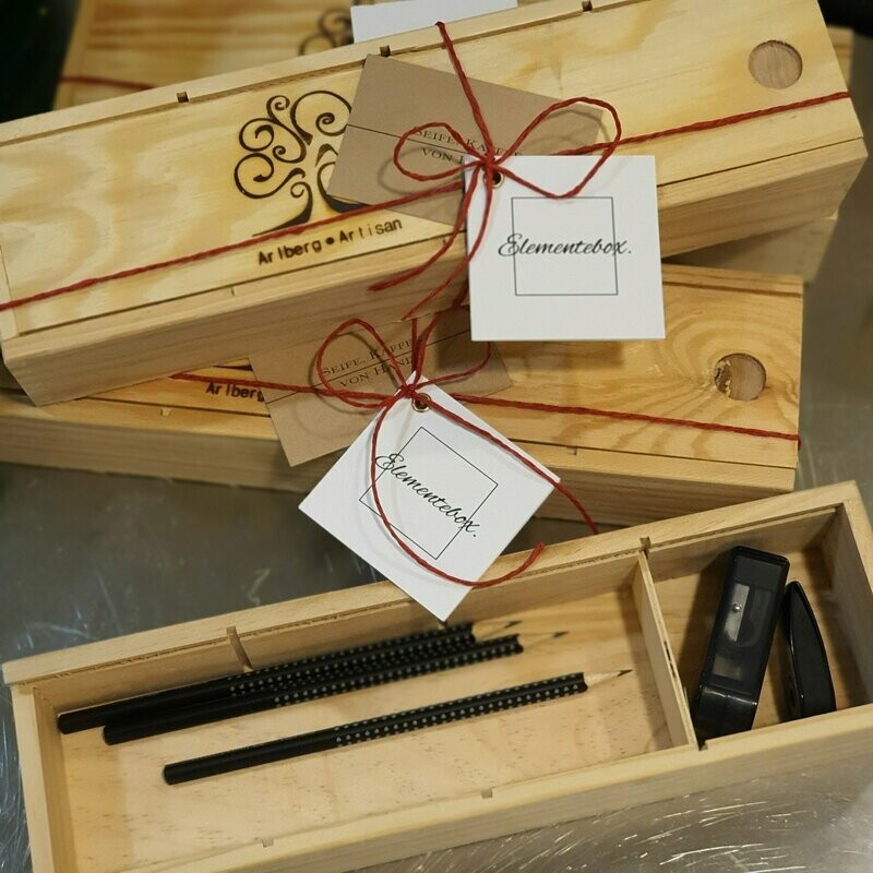 ElementeBox.