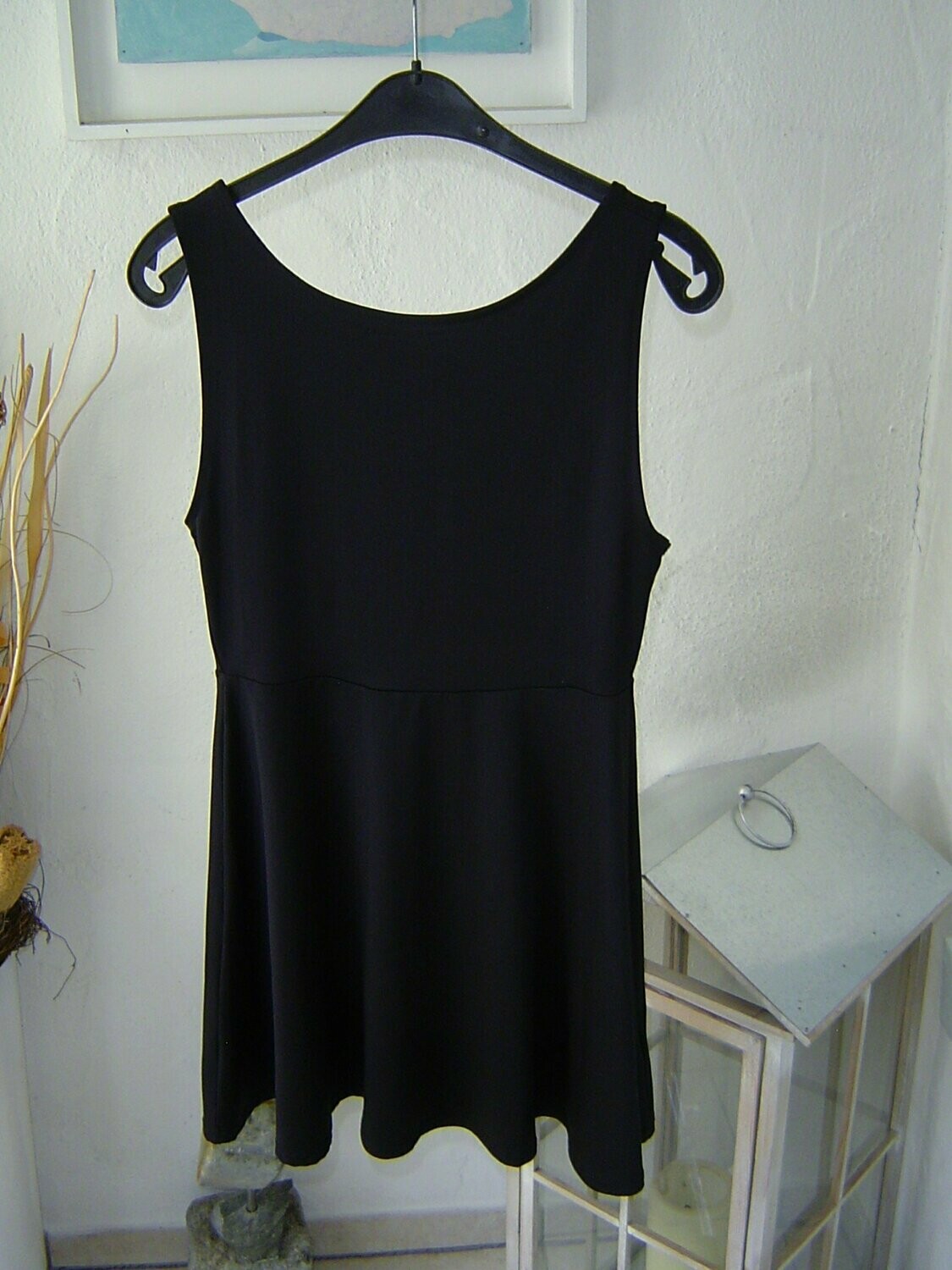 H&M DIVIDED Mädchen Kleid Gr. 158, 164 armlos schwarz länge 82cm tiefer  Rücken stretch