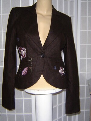 ZERO Damen Blazer Gr. 36 braun mit rosa Stickerei tailliert 50% Wolle