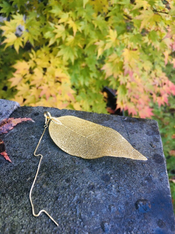 The golden leaf