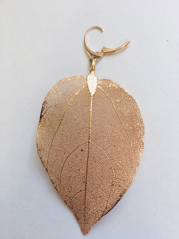 The rose gold leaf