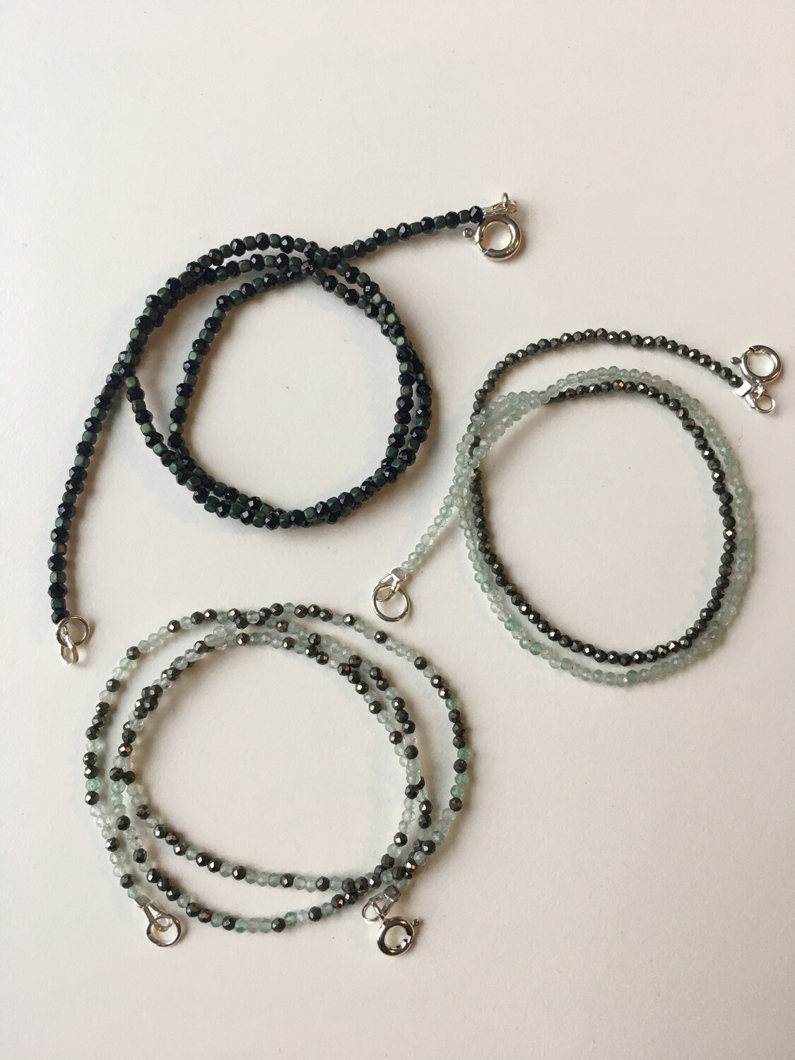 Divers fine Necklaces 