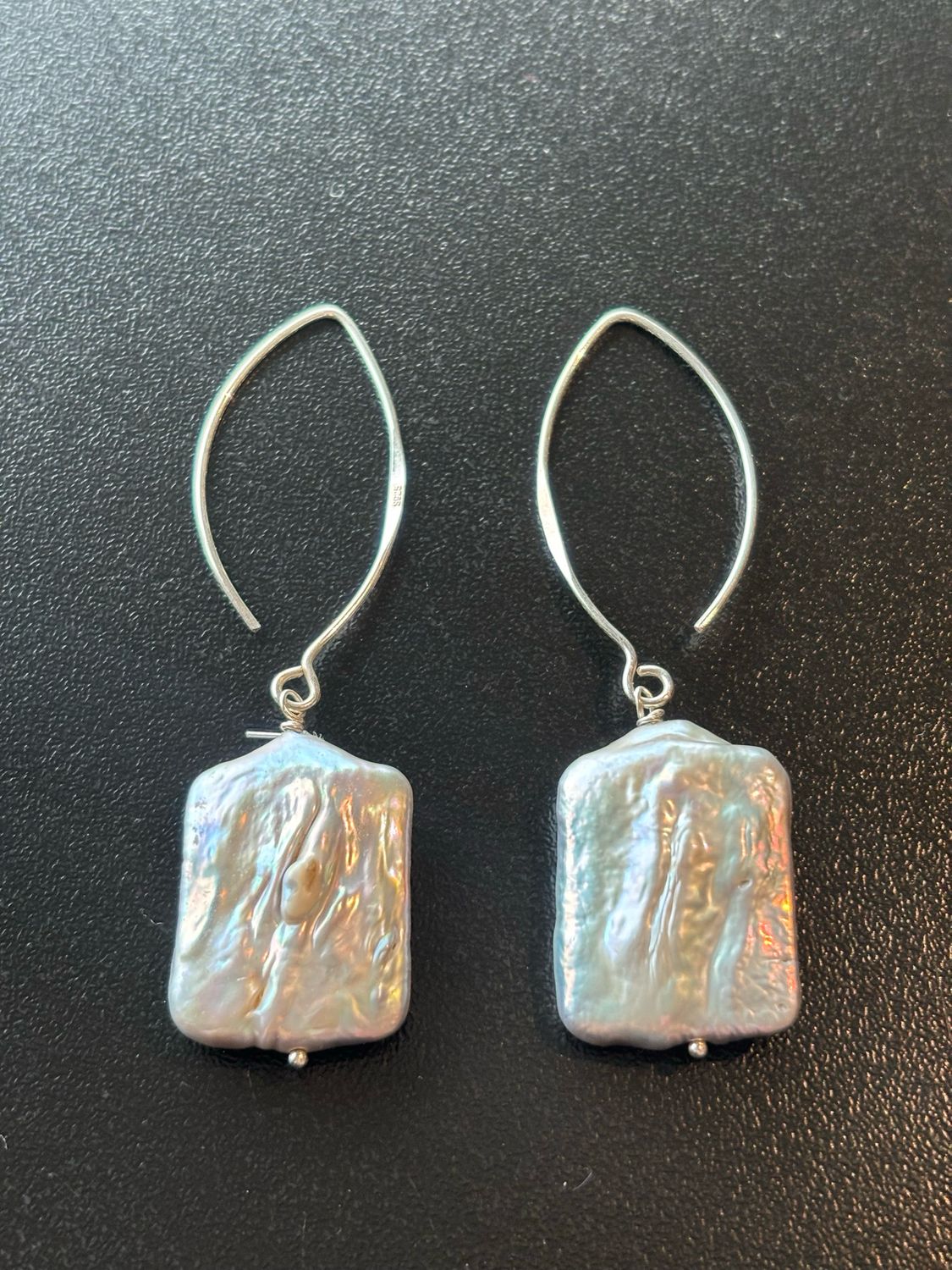 CORE E 01 • Freshwater pearls