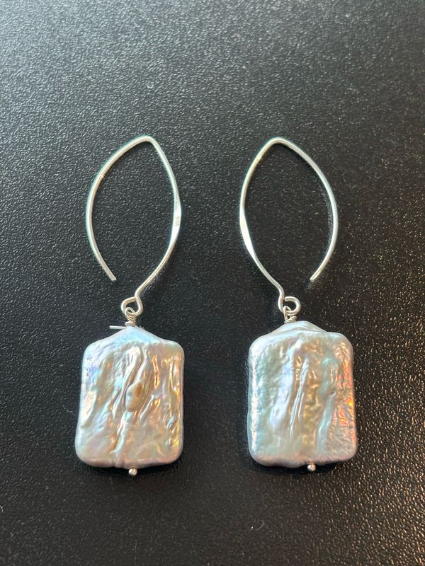 CORE E 01 • Freshwater pearls CORE E 01 • Freshwater pearls