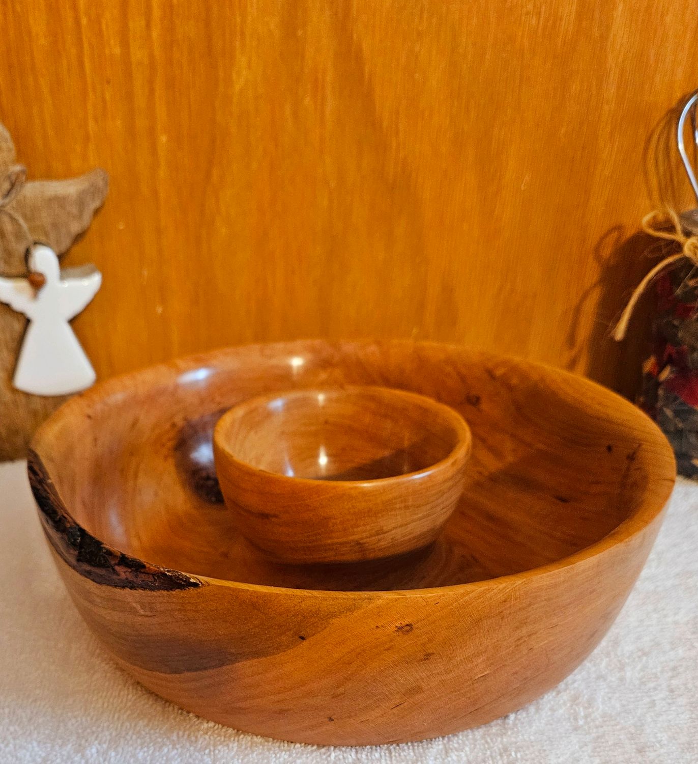 258. Cheery Party Bowl