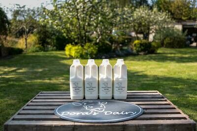 4 x 2ltr Unpasteurised Milk and Grass Fed Beef Or Pork Combo Box