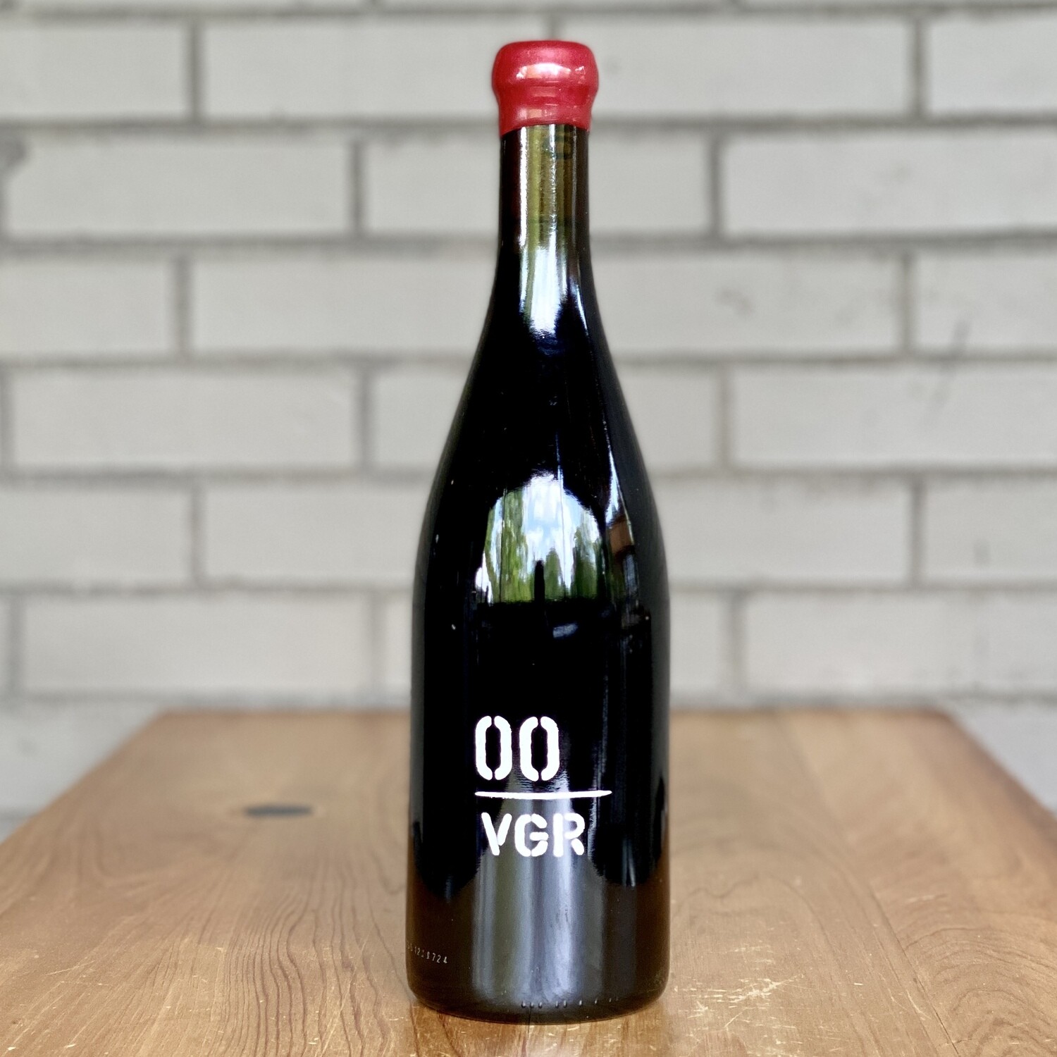 00 Wines VGR Pinot Noir (750ml)