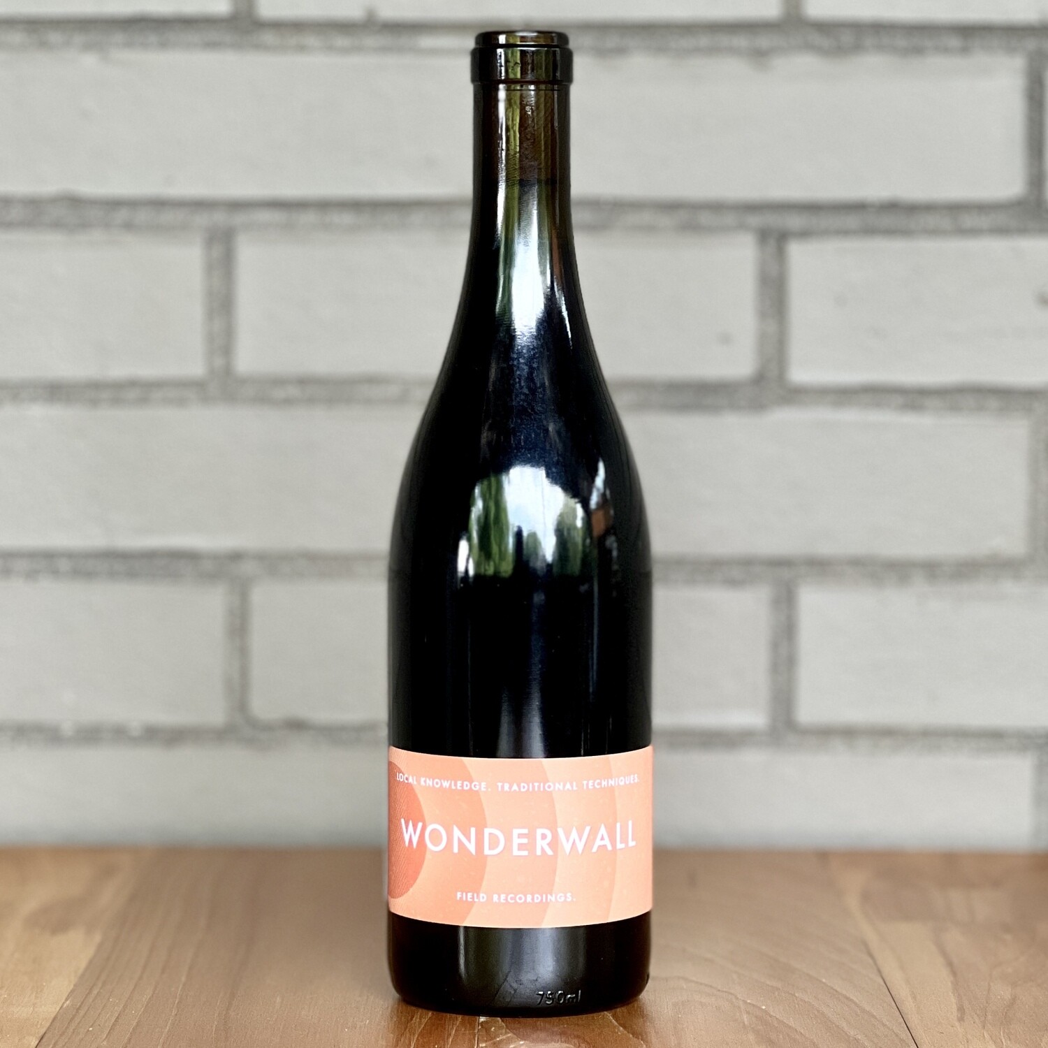 Field Recordings &#39;Wonderwall&#39; Pinot Noir (750ml)