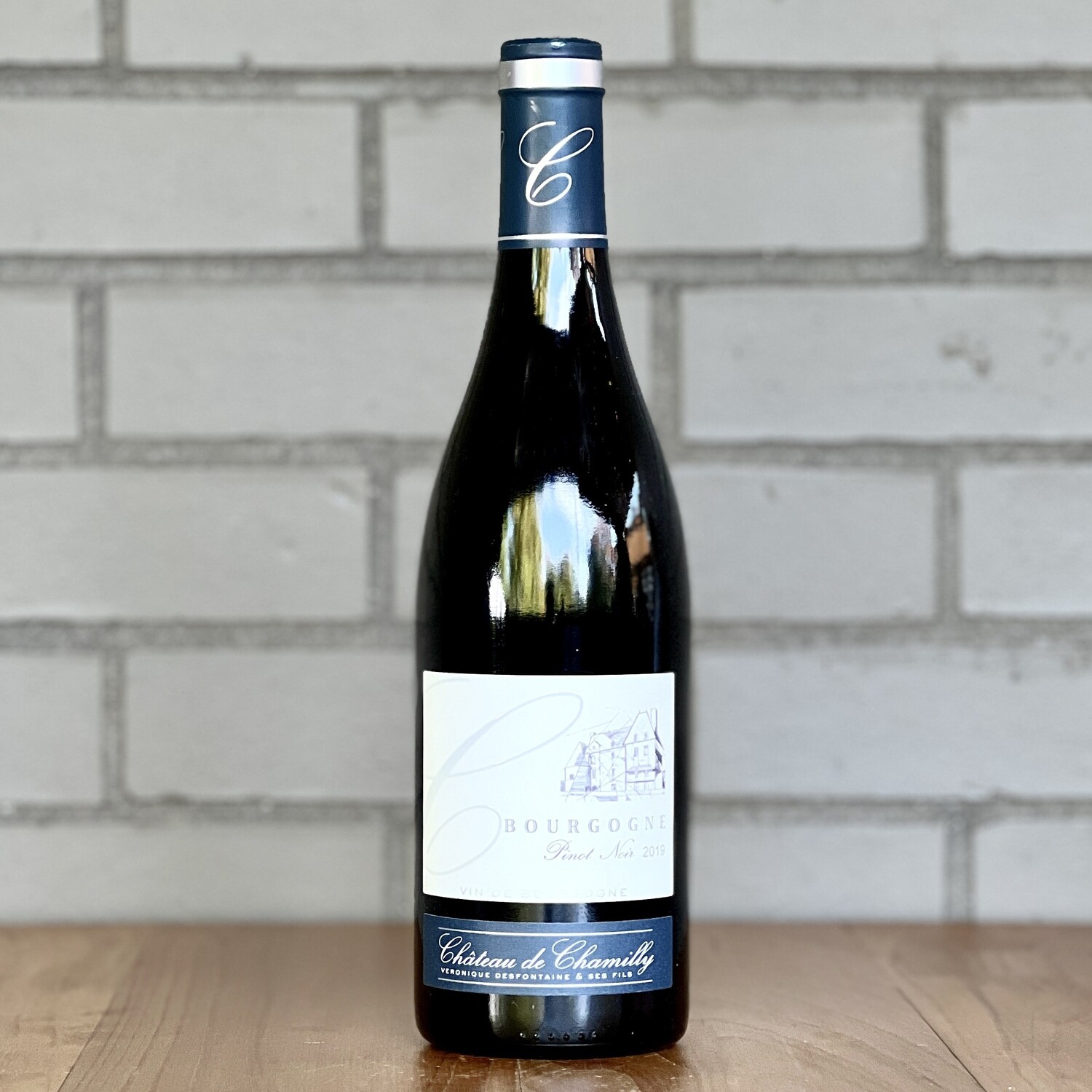 Château de Chamilly Bourgogne Rouge (750ml)