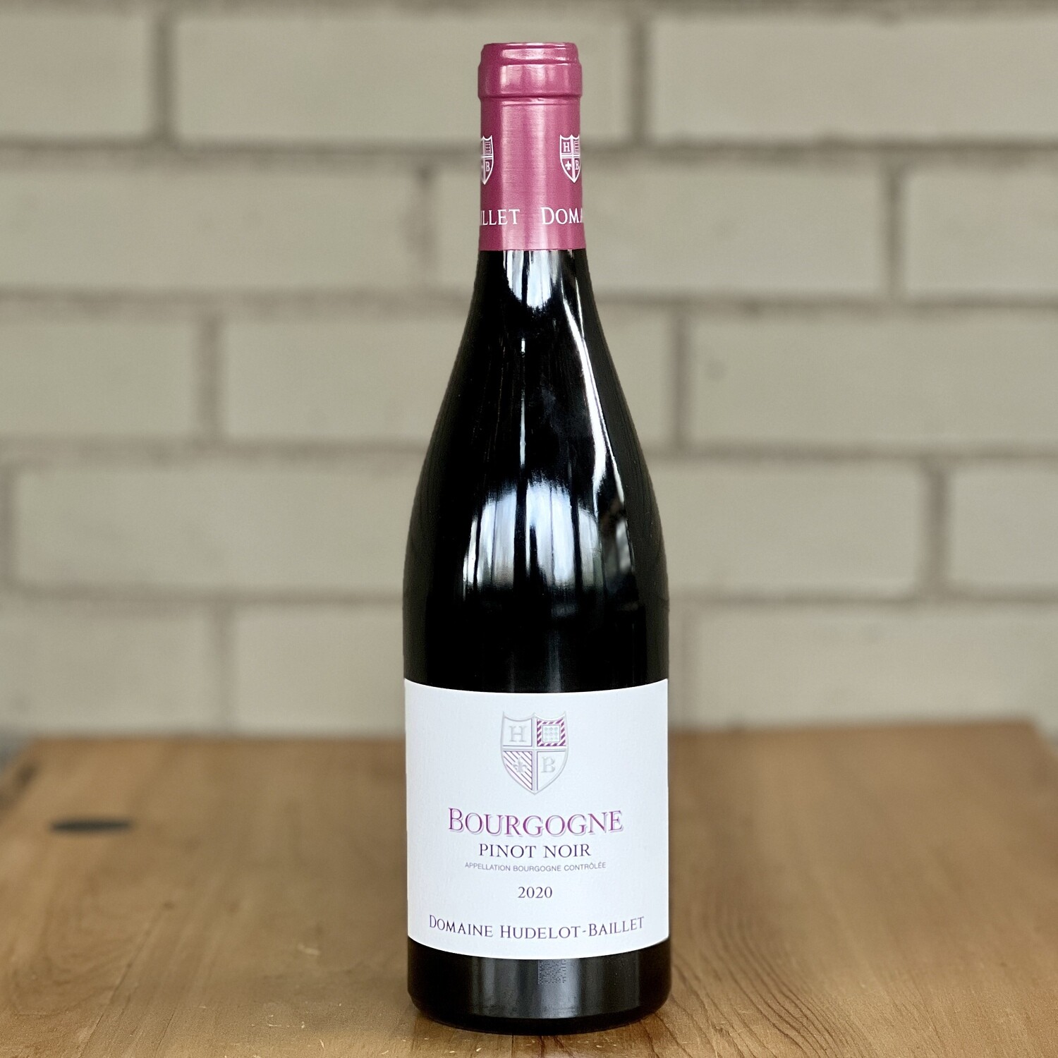 Domaine Hudelot Baillet Bourgogne Pinot Noir 2020 (750ml)