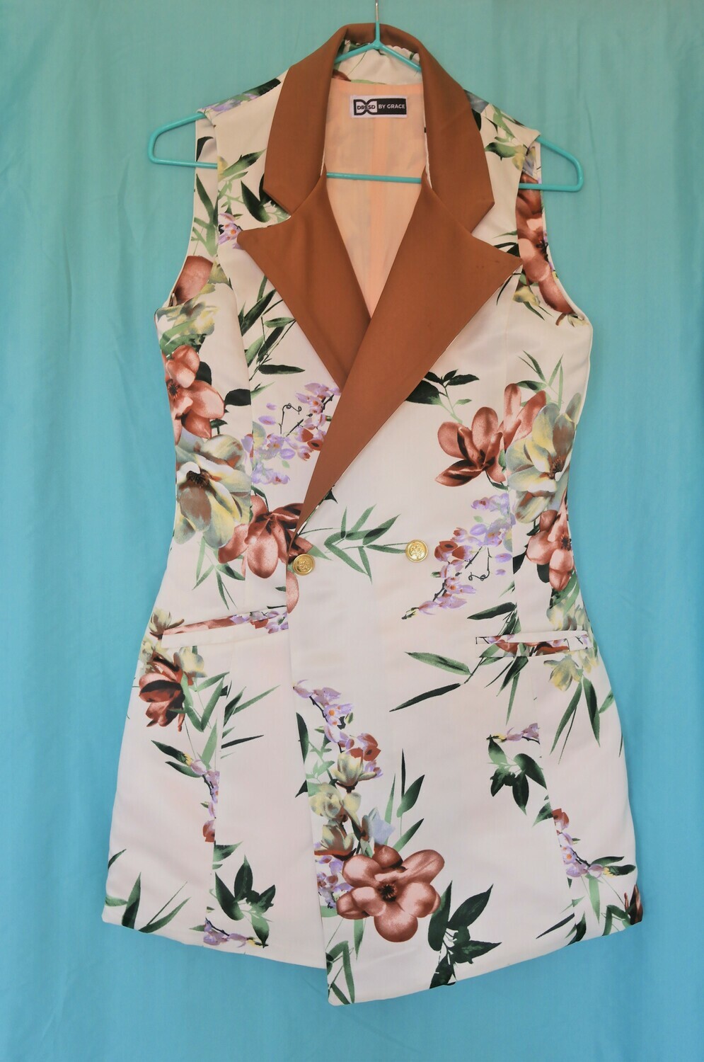 Sleeveless Floral Coat