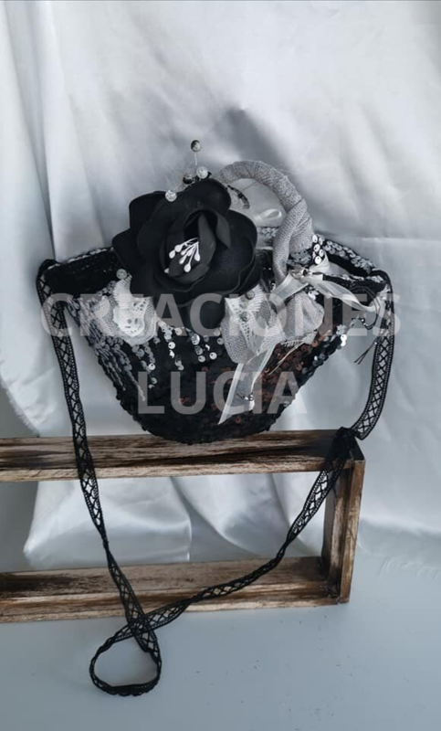 Bolso mas broche